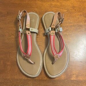 Gap sandal.